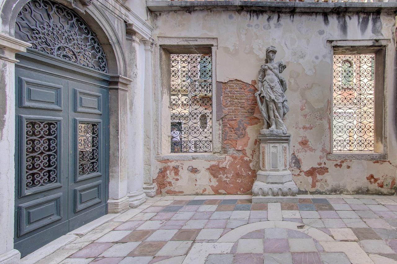Doge Stair, Gorgeous - Bbc Venice Grand 2024 Tour Recorded Here! Buitenkant foto